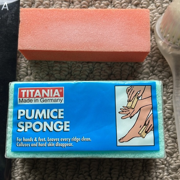 Bath & Body Bundle - Nail Filers, Geisha Nail Clippers & Patches, Pumice Sponge - Picture 3 of 6